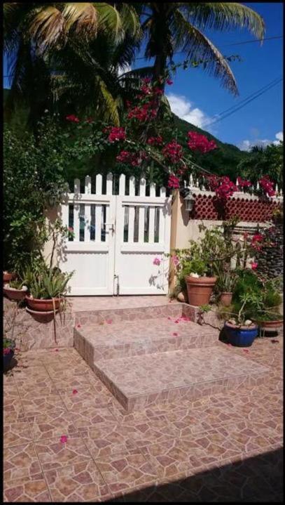 Casa Lof Bed & Breakfast Case-Pilote ภายนอก รูปภาพ